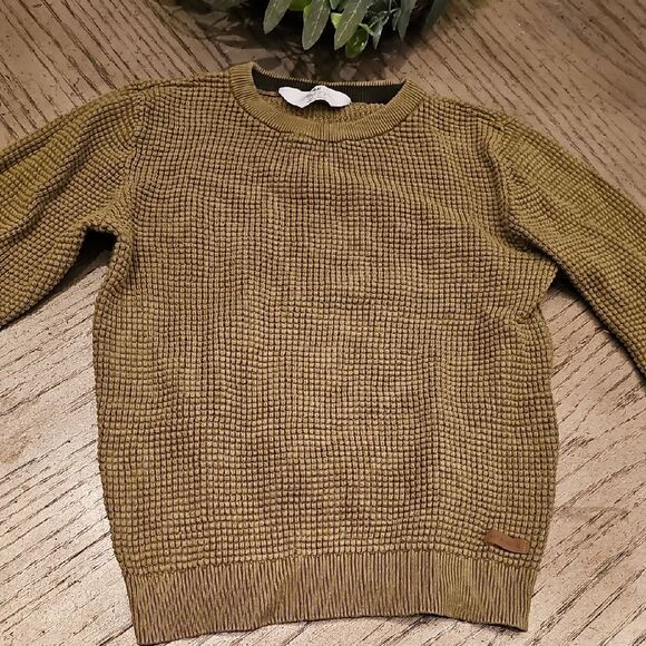 H&M Other - H&M Waffle Knit Crewneck Sweater 6X-7